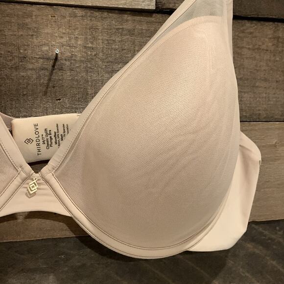 Thirdlove Women's 24/7 Classic Uplift Plunge Bra in Taupe Tan - Picture 4 of 7